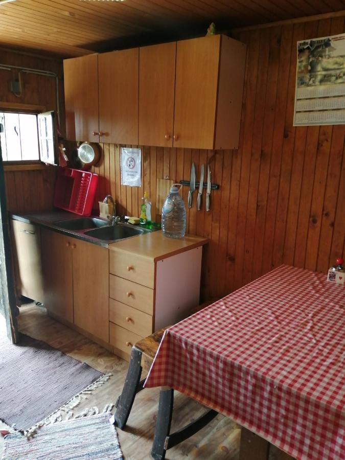 Robinzonski Smjestaj Tepes Tuheljske Toplice Dış mekan fotoğraf